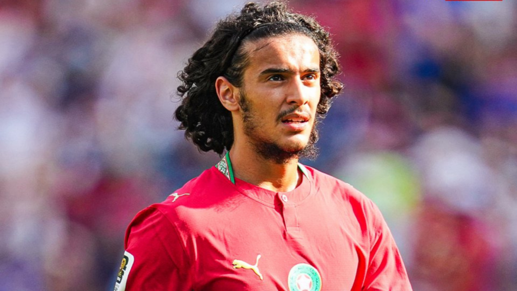 Manchester City à l'assaut d'Ayyoub Bouaddi, prodige marocain de Lille