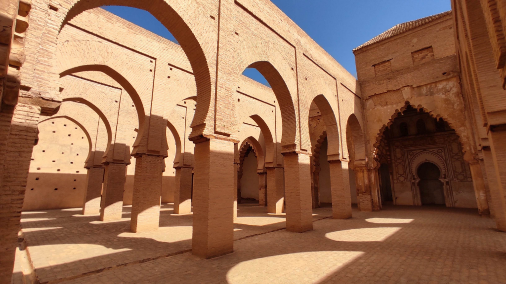Al Haouz : deux dons royaux remis aux Chorfas des zaouias de Moulay Brahim et Sidi Abdallah Ben Hssain